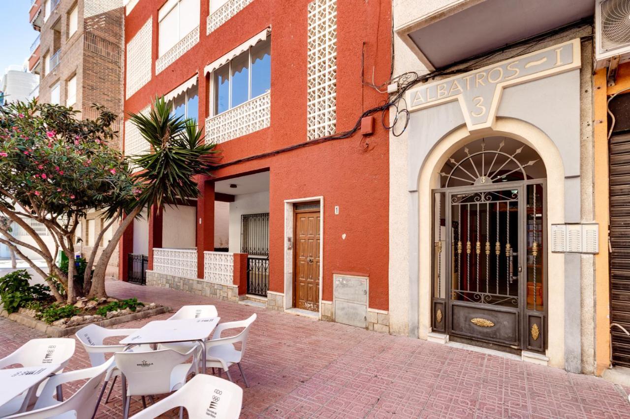 Apartment Studio Relax Torrevieja Exterior foto